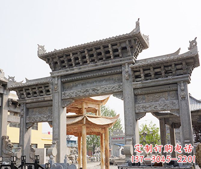 重庆村庄大理石三门牌坊石雕