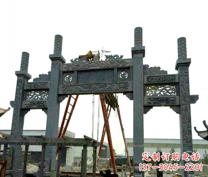 重庆村庄牌坊雕塑传承历史文化