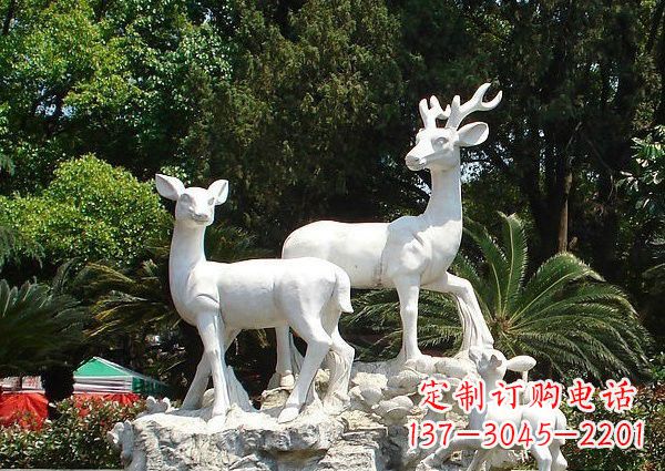 重庆雕塑艺术——大理石公园小鹿石雕