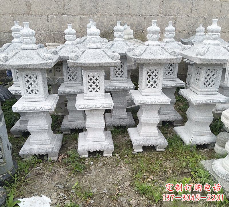 重庆精美大理石石灯雕塑