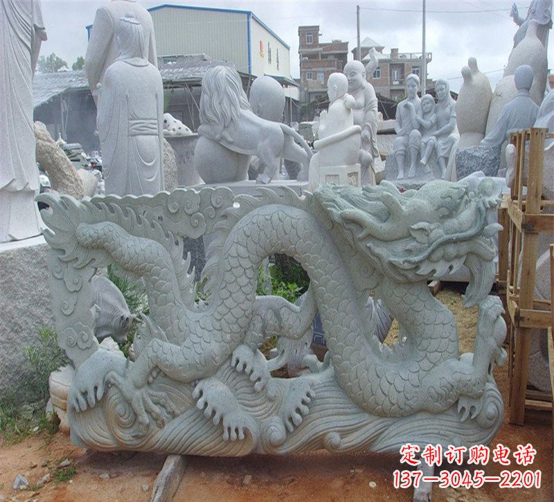 重庆大理石龙石雕传承古老文化,精雕细琢的艺术品