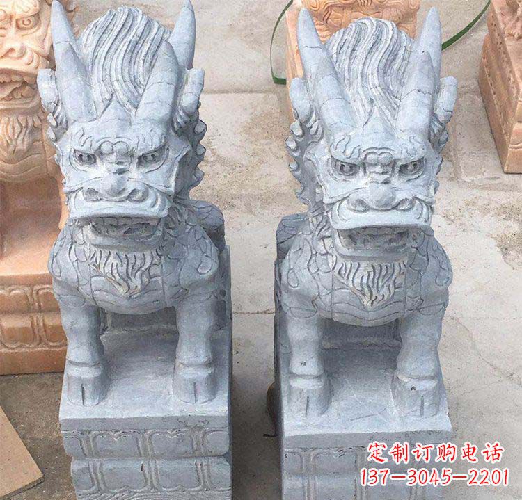 重庆雄伟壮观的白色大理石麒麟坐式门口雕塑