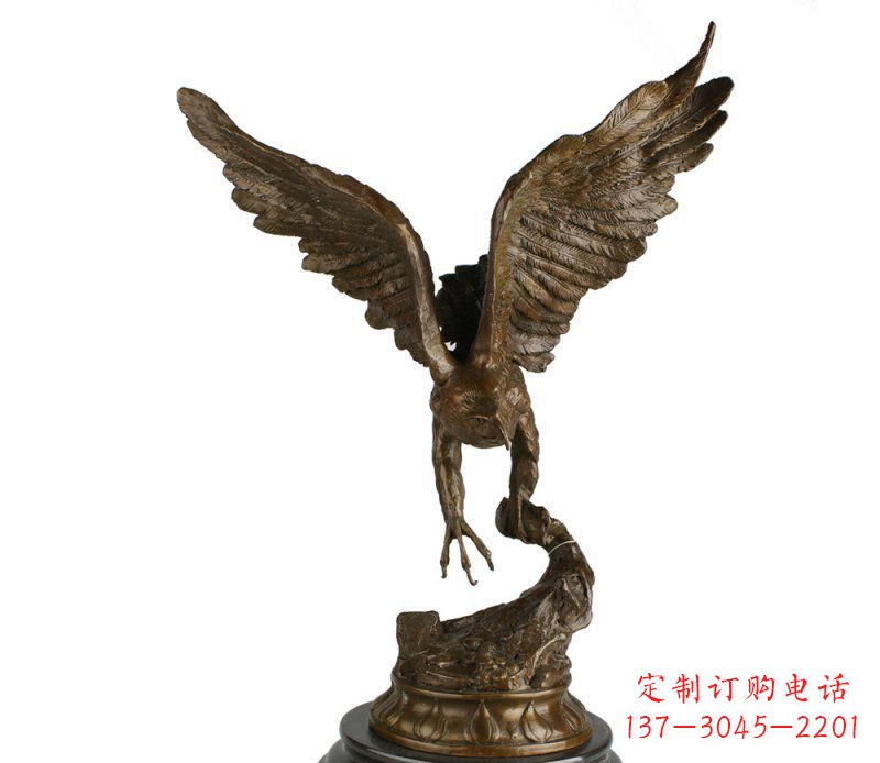 重庆大鹏展翅老鹰铜雕塑