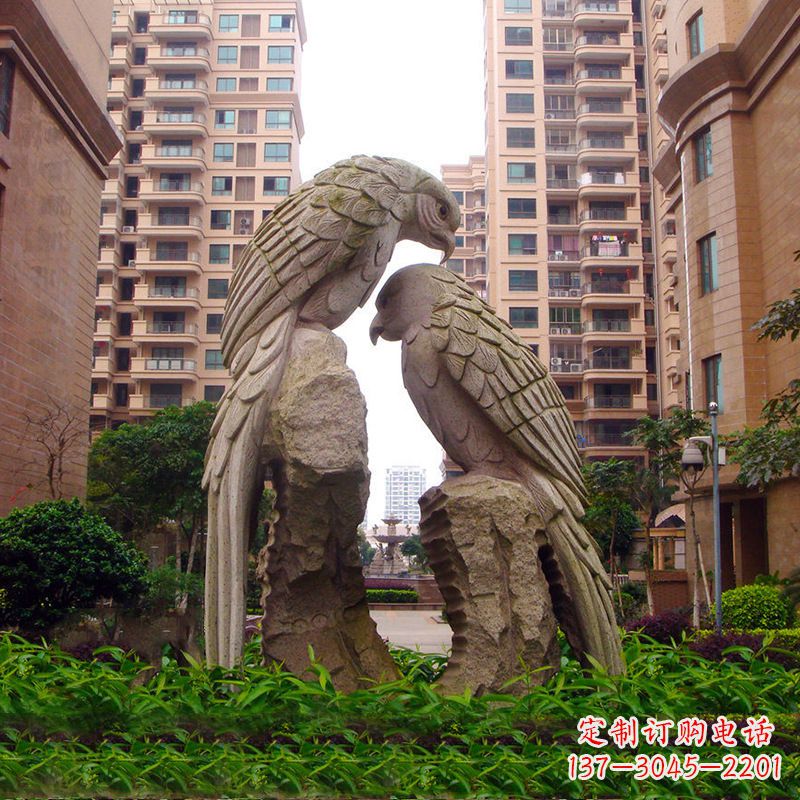 重庆大型石雕鹦鹉景观雕塑-小区吉祥动物雕塑