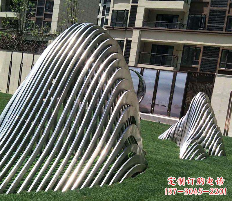 重庆不锈钢假山雕塑——电镀之美