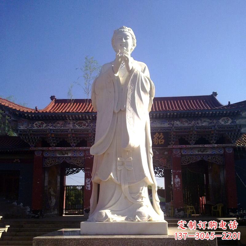 重庆以貂蝉为灵感的汉白玉石雕像