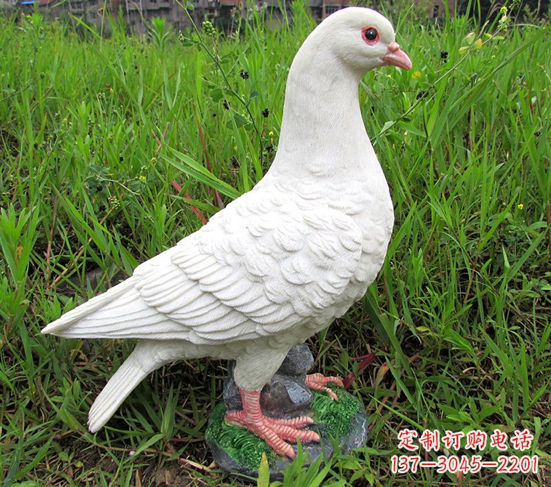 重庆锻铜鸽子浮雕,精致细腻的雕塑体现