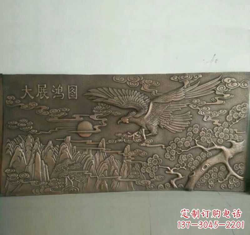 重庆精致锻铜老鹰雕塑