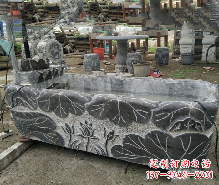 重庆传统石雕·精美荷花雕塑