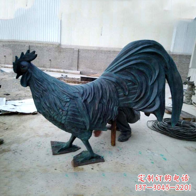 重庆古典铜雕公鸡