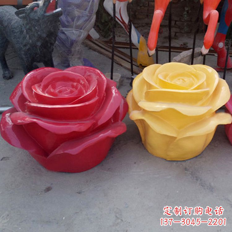 重庆精美仿真玻璃钢玫瑰雕塑