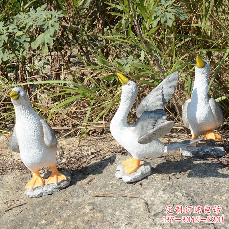 重庆放飞和平鸽的雕塑