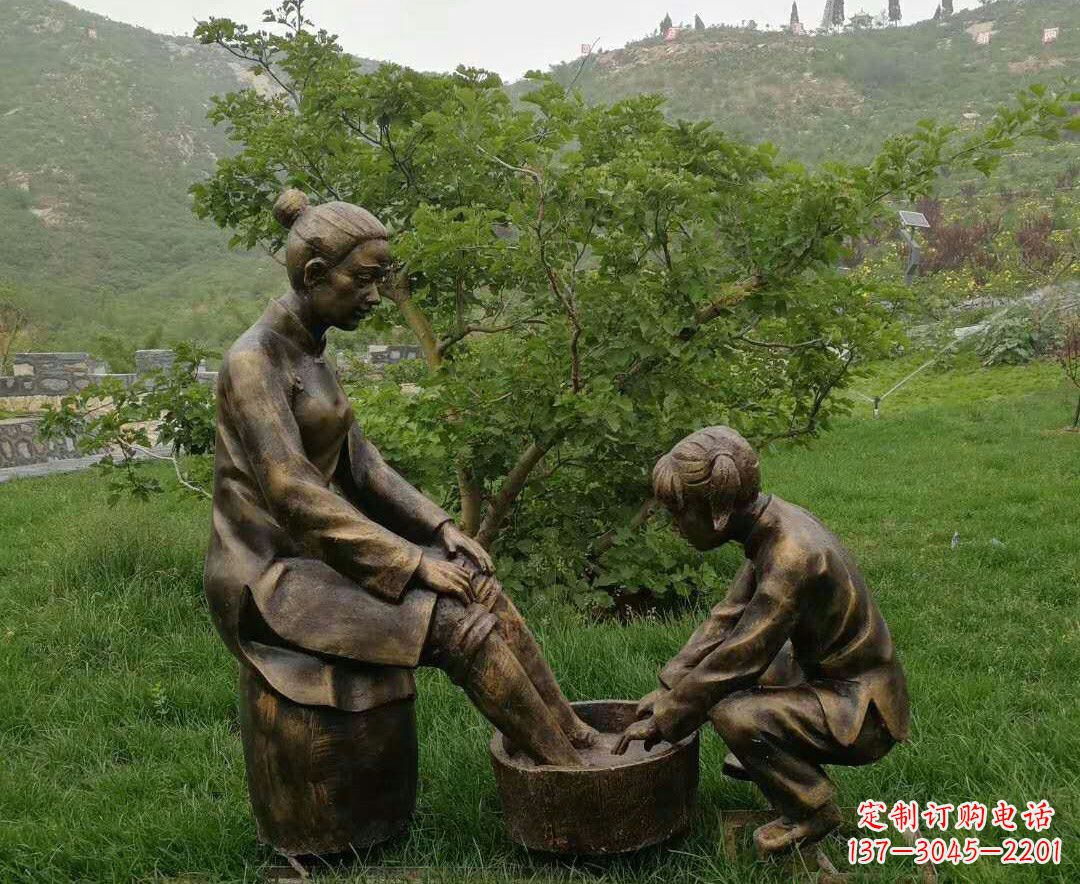 重庆母爱风采雕塑