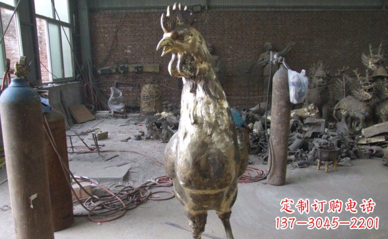 重庆雕刻公鸡铜雕,铸就艺术之美