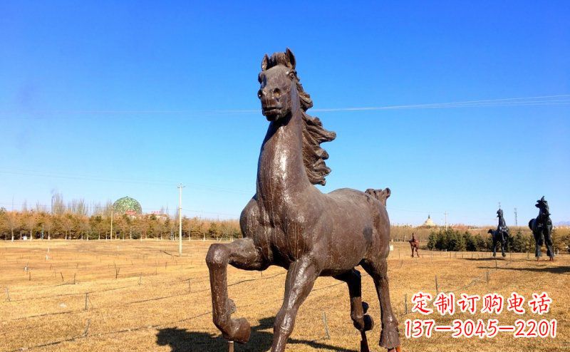 重庆公园奔跑的马动物铜雕 (3)