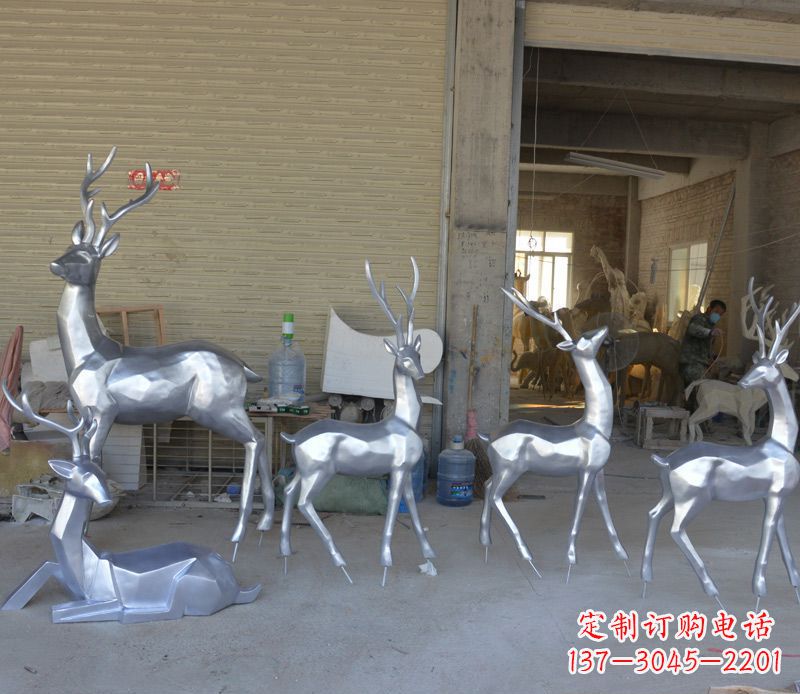 重庆不锈钢动物雕塑——鹿