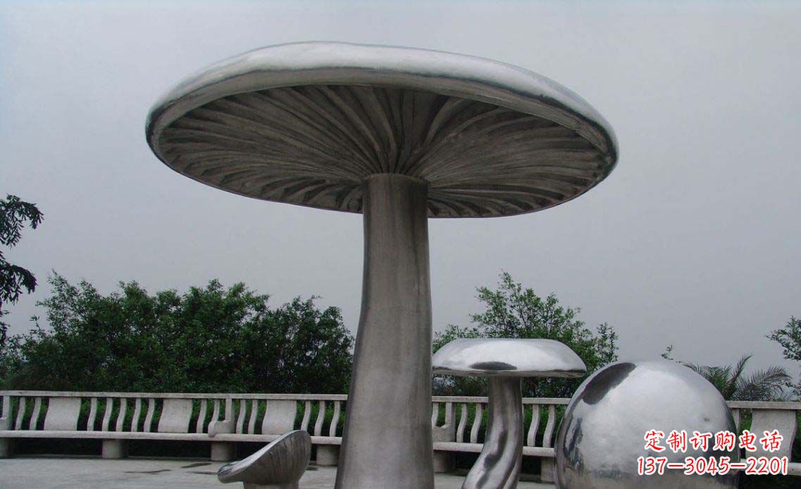 重庆特色不锈钢凉亭雕塑