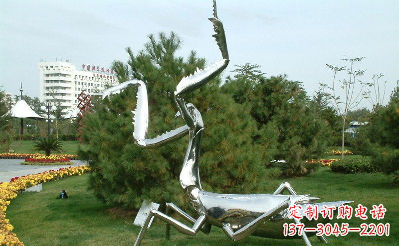 重庆不锈钢雕刻螳螂摆件