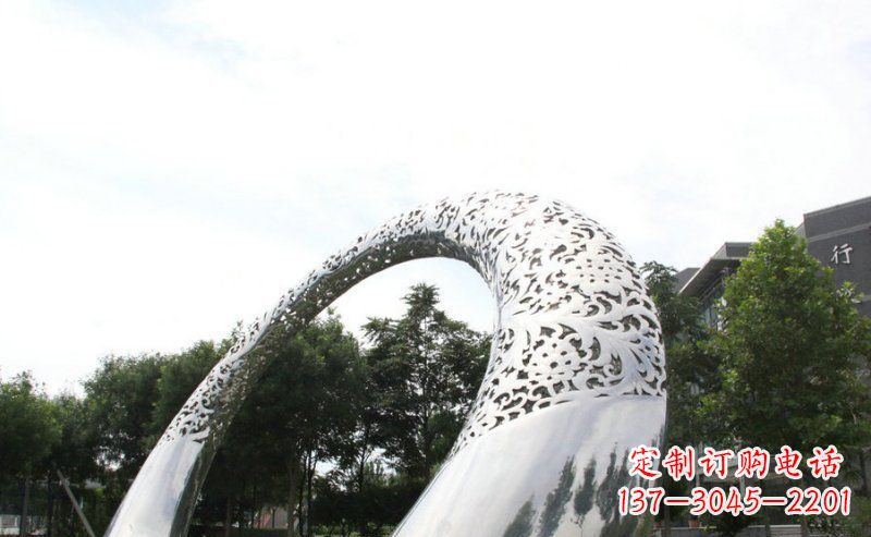 重庆优雅定制不锈钢圆形拱门雕塑