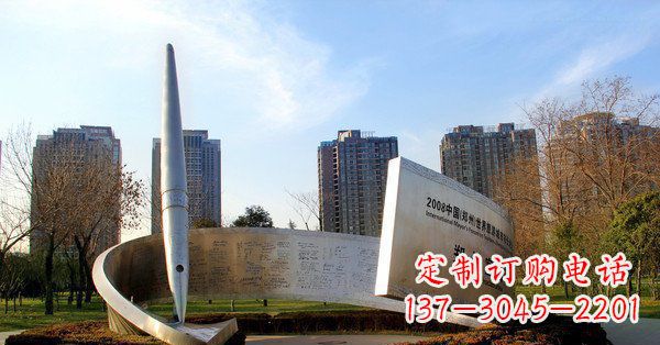 重庆精美且精致的不锈钢钢笔雕塑