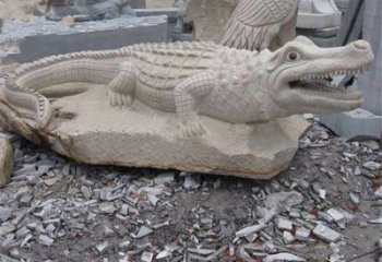 重庆鳄鱼黄沙岩动物石雕精致装饰您的家