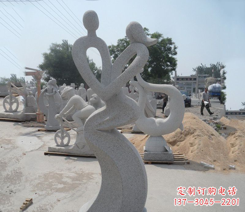 重庆中领雕塑,为您提供特别的情侣石雕