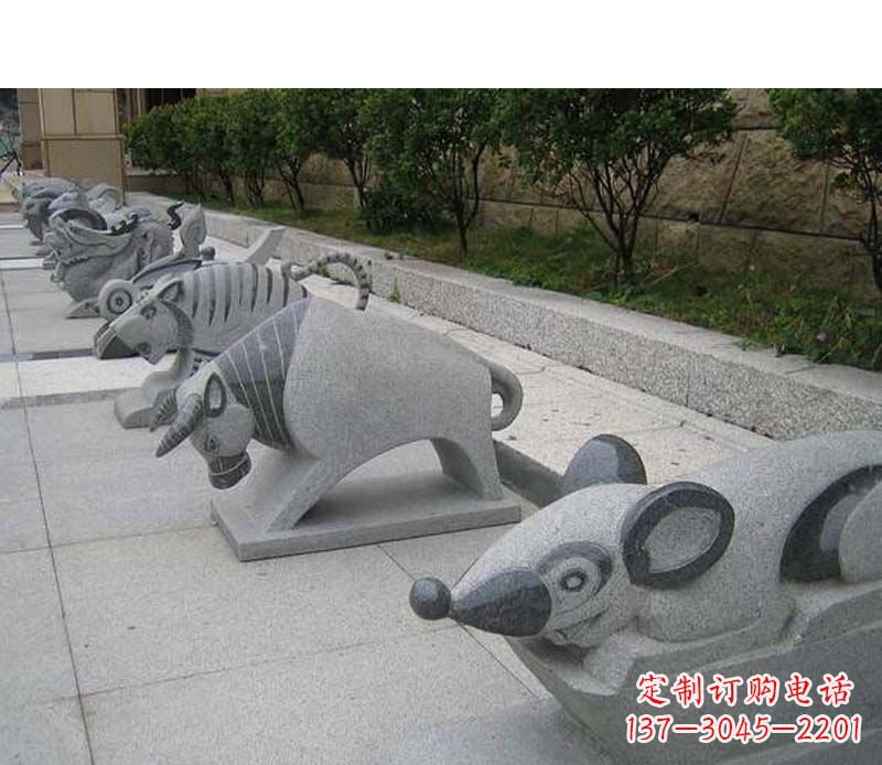 重庆十二生肖动物雕塑