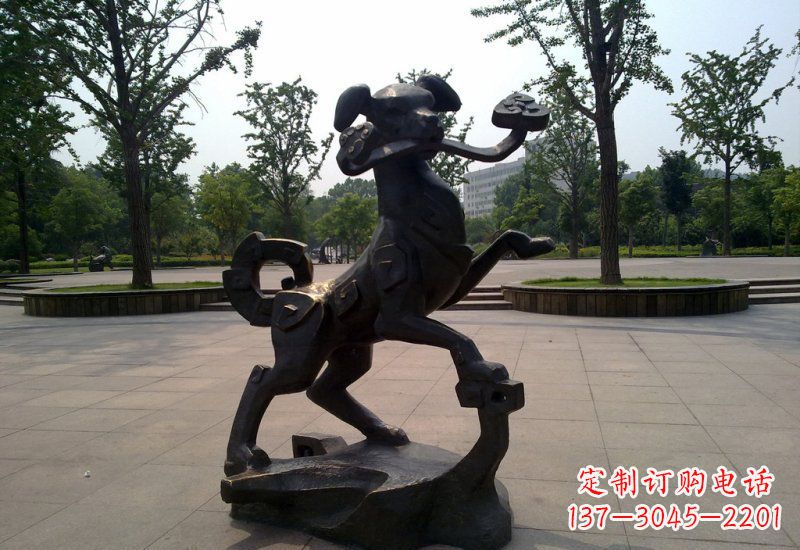 重庆公园动物如意小狗铜雕