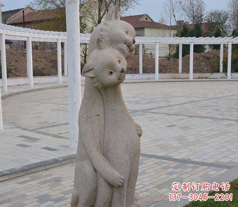 重庆精美小猫石雕,让您的公园更加美丽