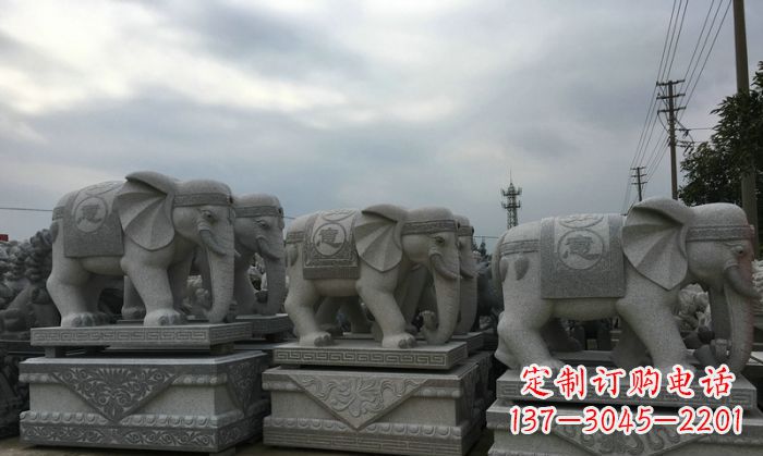 重庆公园仿古大象动物石雕