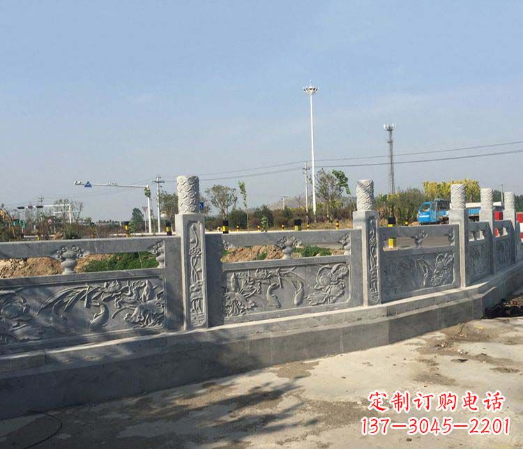重庆风格各异的精美公园仿古石栏板雕塑
