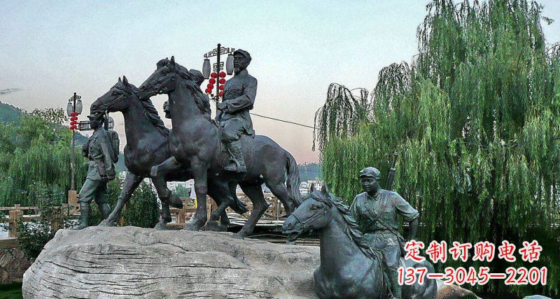 重庆公园红军骑马景观铜雕