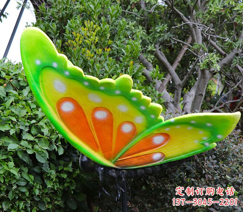 重庆玻璃钢仿真蝴蝶雕塑