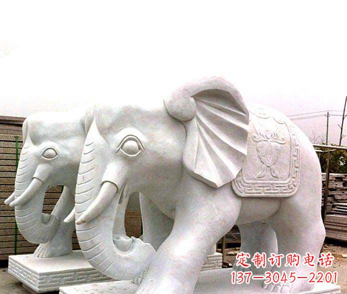 重庆精致细腻的大象石雕景观雕塑