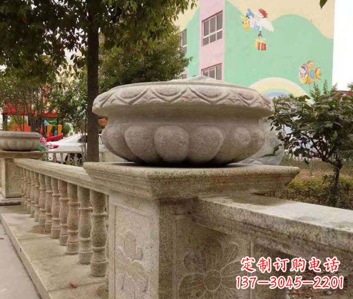 重庆公园景观砂岩花盆石雕