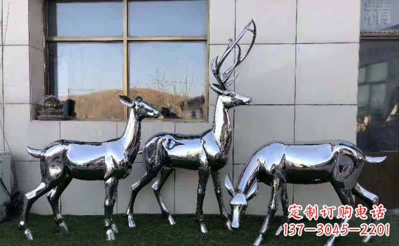 重庆公园镜面不锈钢动物鹿雕塑