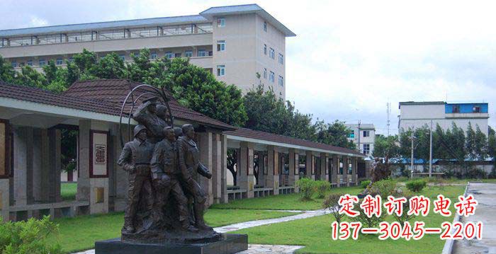 重庆公园军人人物铜雕