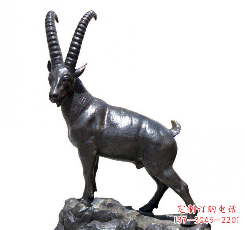 重庆铜雕羚羊,精美外形及细节刻画精美