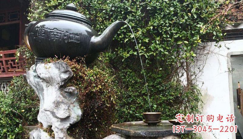 重庆公园流水茶壶铜雕222