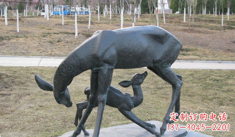 重庆公园母子鹿动物铜雕