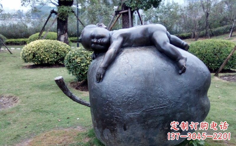 重庆精致可爱的苹果雕塑