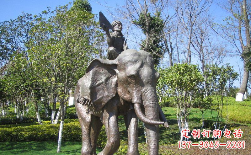重庆 令人惊叹的大象铜雕塑