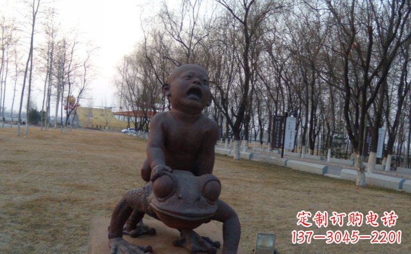 重庆中领雕塑铸造的可爱萌趣青蛙铜雕