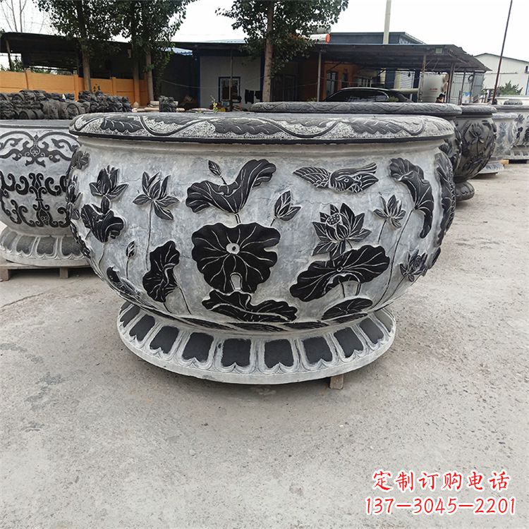 重庆精美石雕水缸——雕刻您的艺术一生