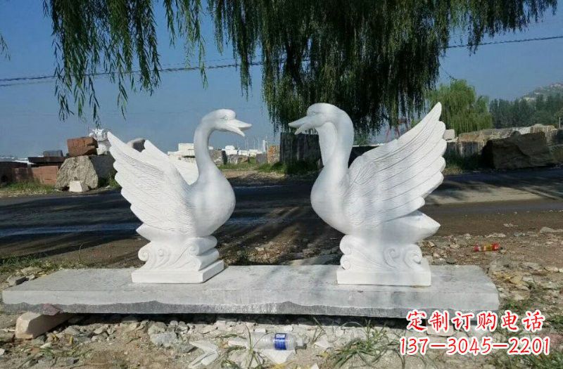 重庆公园天鹅石雕
