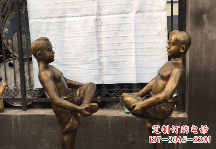 重庆公园铜雕儿童玩游戏人物雕塑