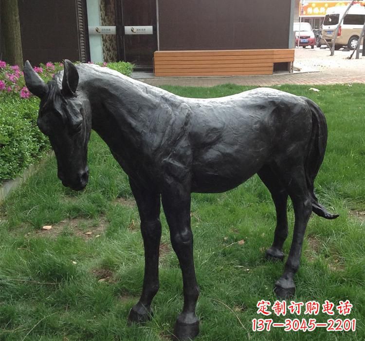 重庆公园铜马雕塑