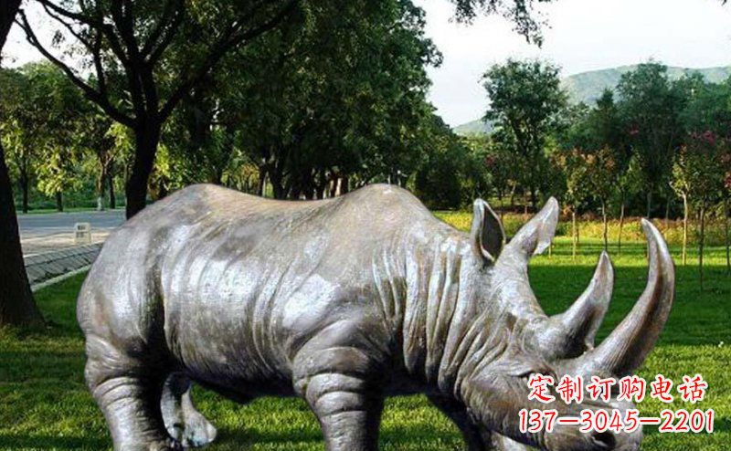 重庆公园犀牛玻璃钢