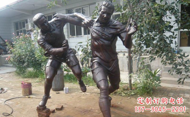 重庆领雕塑卓越的足球雕塑技艺