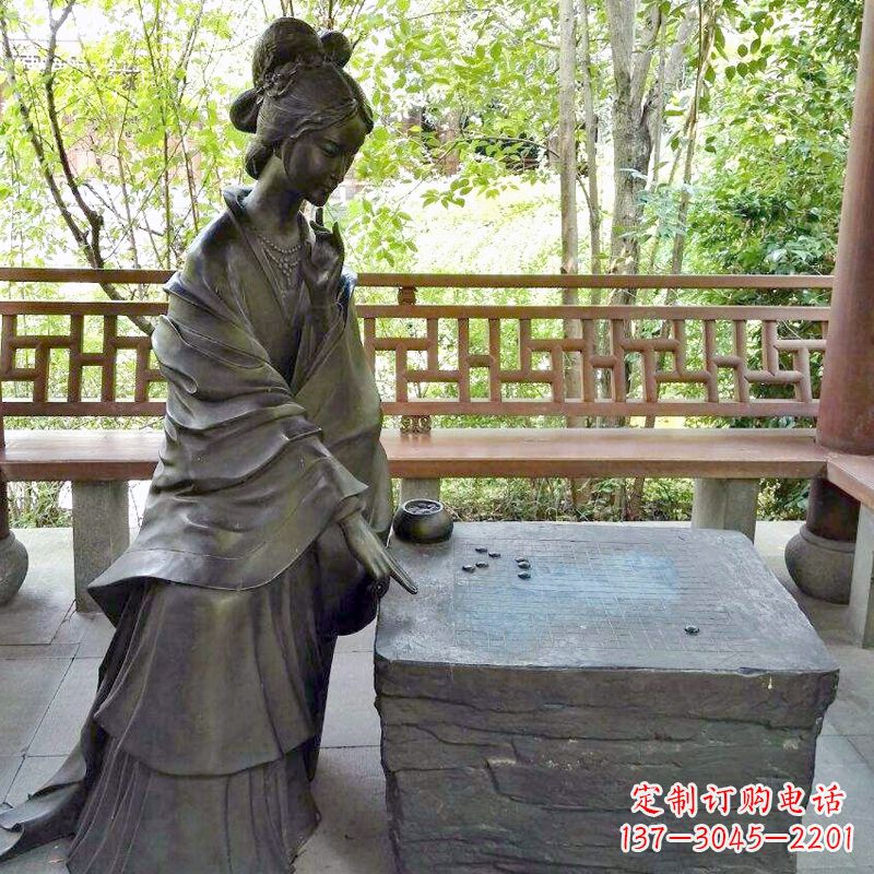 重庆古代美女西施下棋情景雕塑